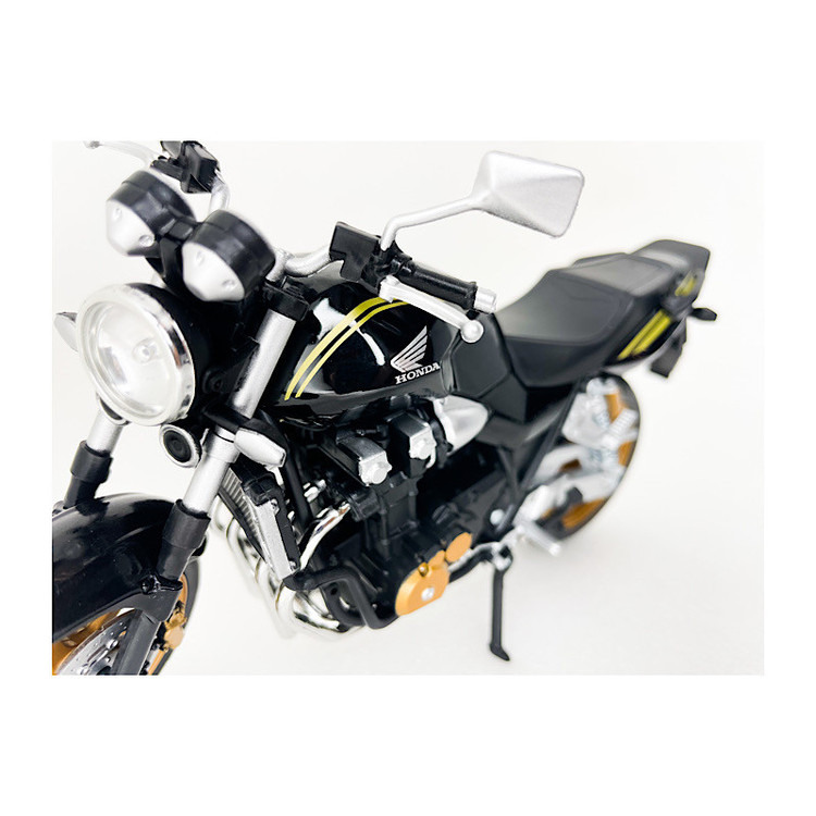 موتور بازی مدل CB 1300