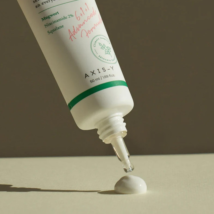 کرم ضد آفتاب بی رنگ وای SPF 50 حجم ۵۰ میلی لیتر Complete no stress